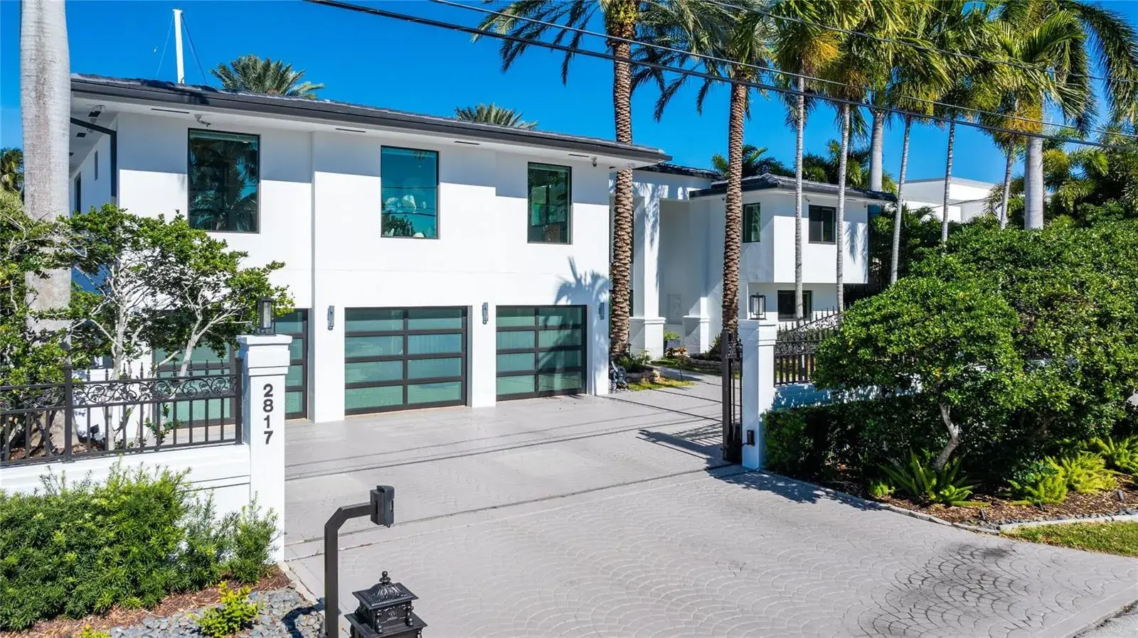6 bedroom 6 bath Residential for sale at 2817 NE 26th Court, Fort Lauderdale FL 33306