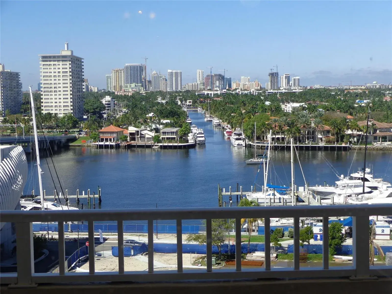 1 bedroom 1 bath Residential for sale at 200 S Birch # 1102, Fort Lauderdale FL 33316