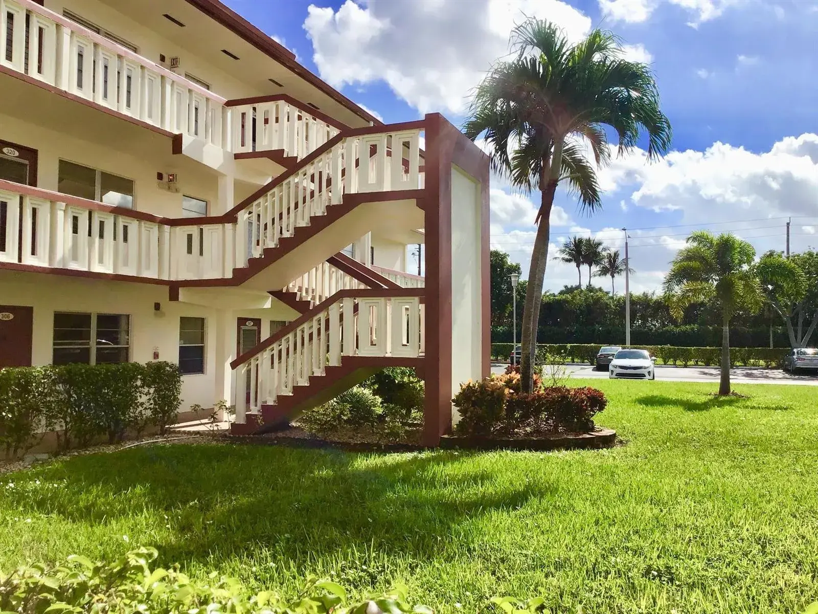 308 Brighton H # 308, Boca Raton FL 33434