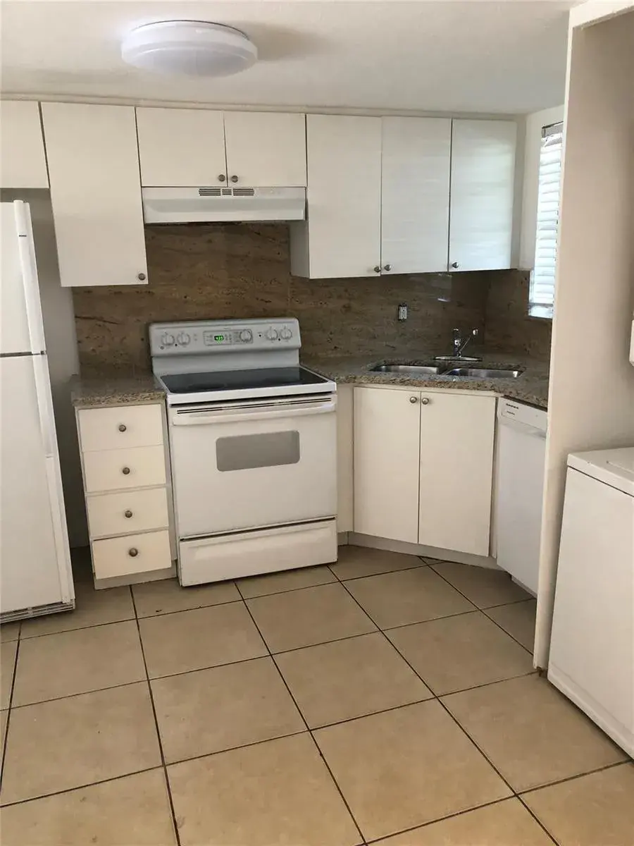3750 NW 115th Way # 1, Coral Springs FL 33065