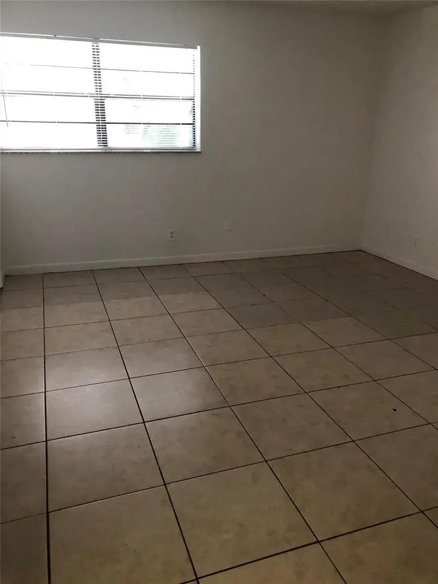 3750 NW 115th Way # 1, Coral Springs FL 33065