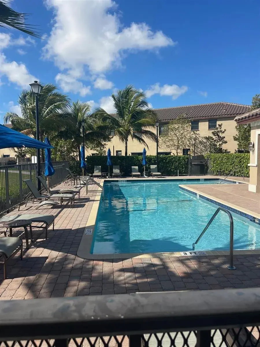 5454 NW 27 Street # 5454, Margate FL 33063