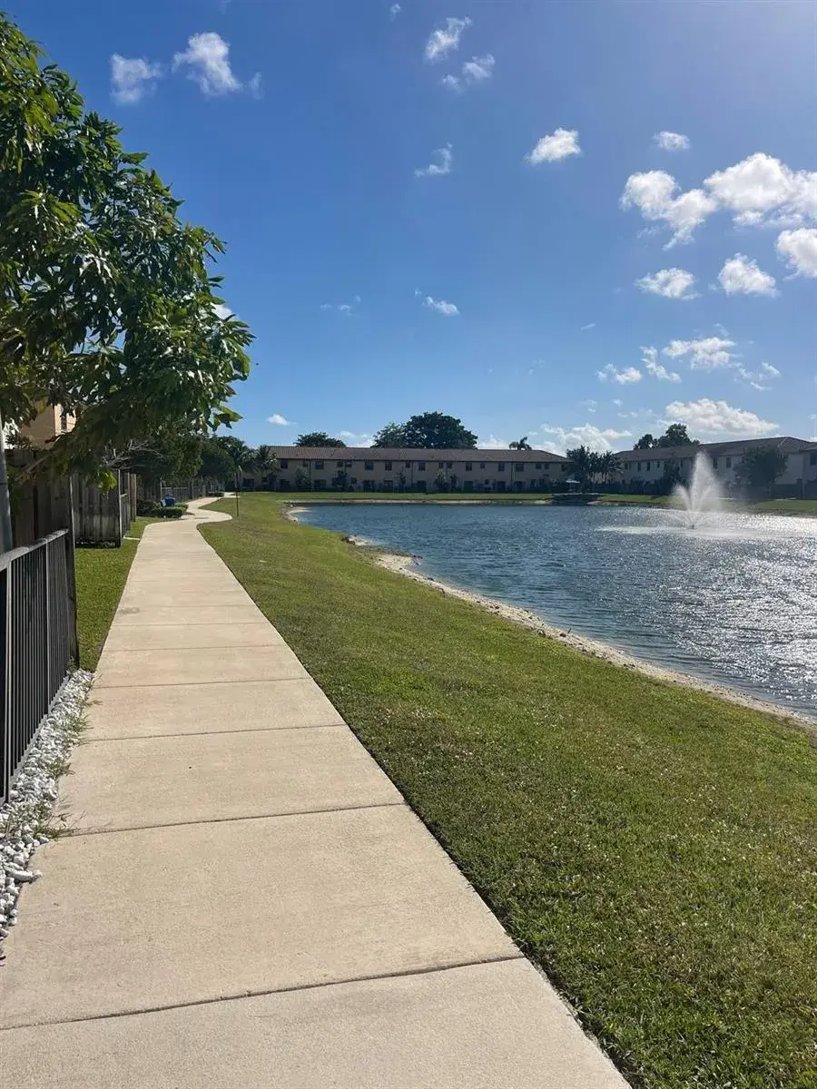 5454 NW 27 Street # 5454, Margate FL 33063