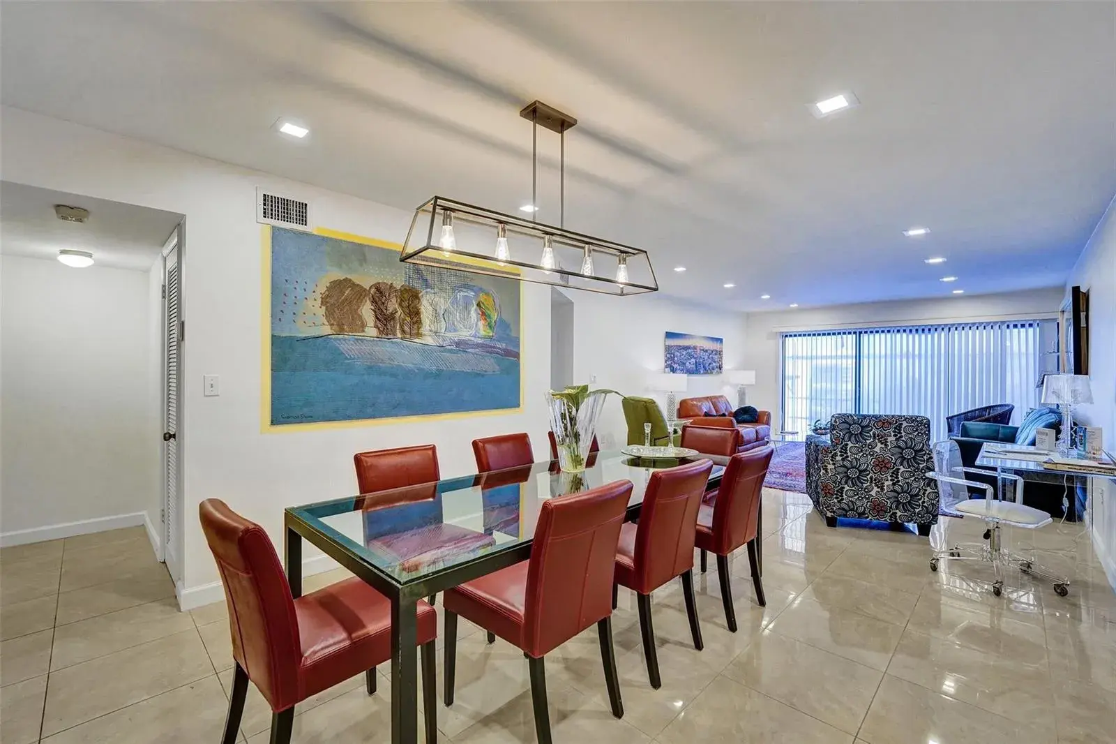 4060 N Hills Drive # 32, Hollywood FL 33021