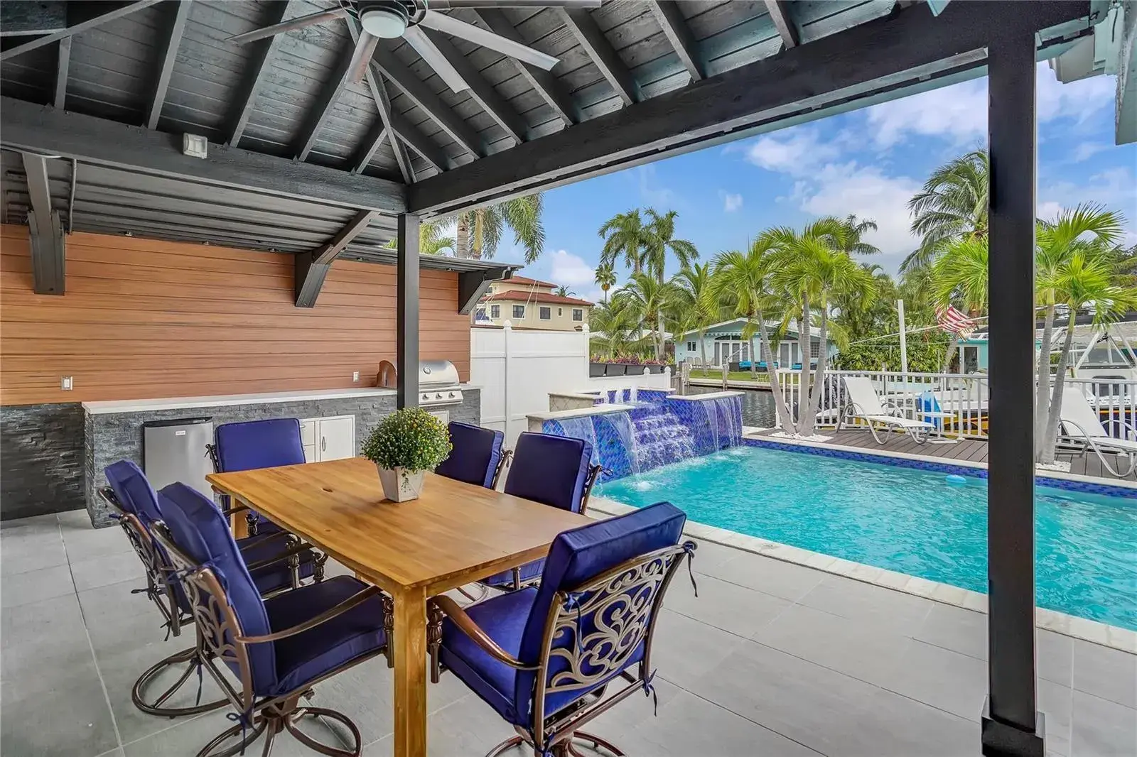 2363 SE 15th Street, Pompano Beach FL 33062