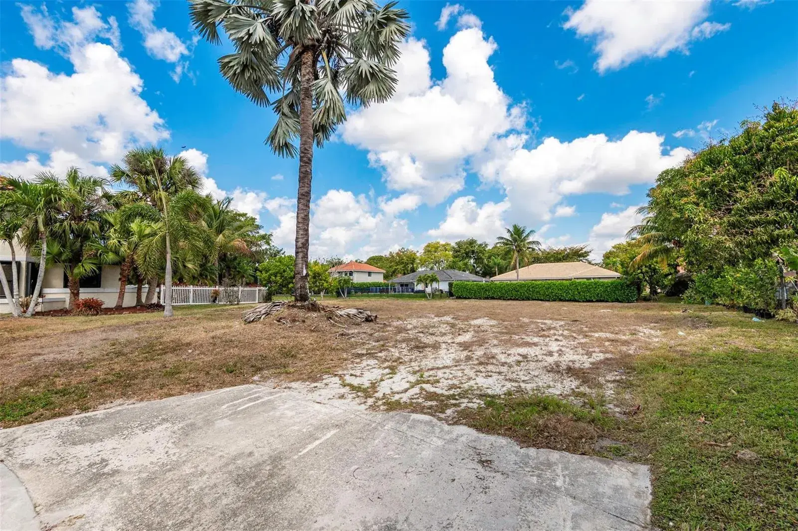 5939 NW 52nd Street, Coral Springs FL 33067