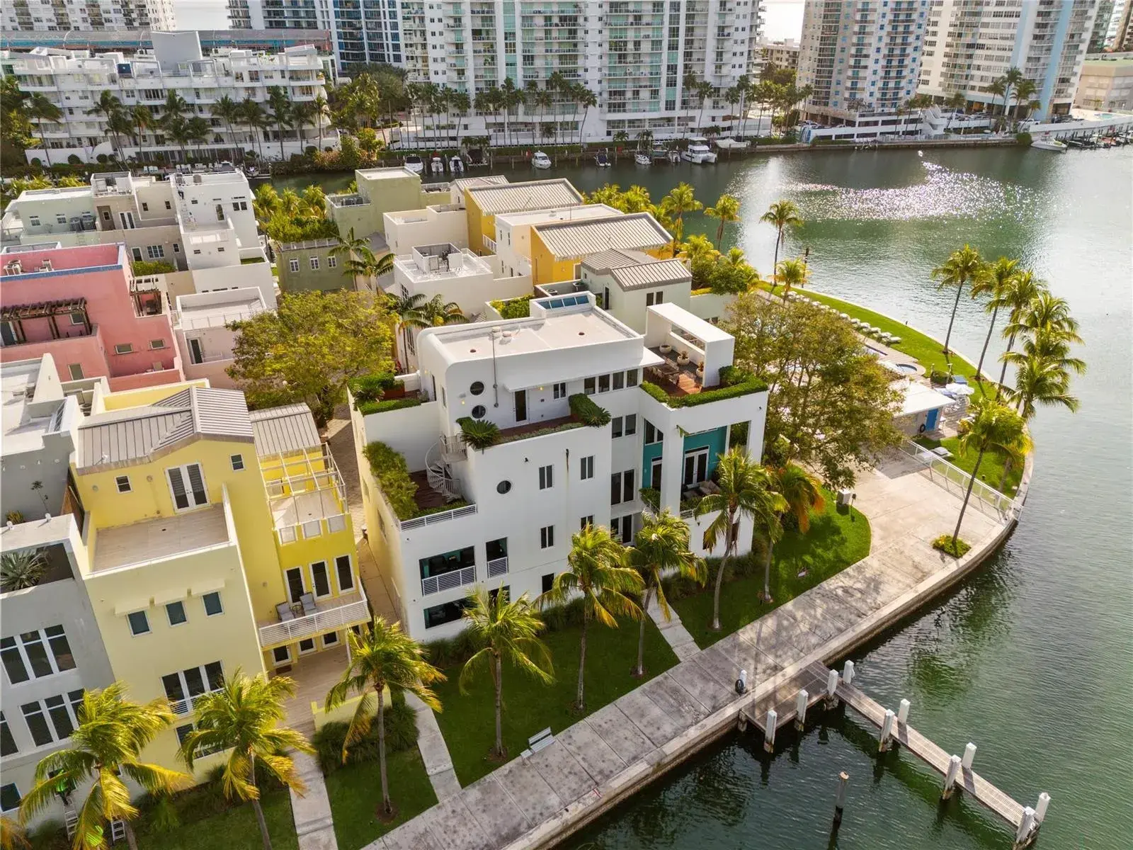 5 bedroom 5 bath for sale at 6001 Laguna Path, Miami Beach FL 33141