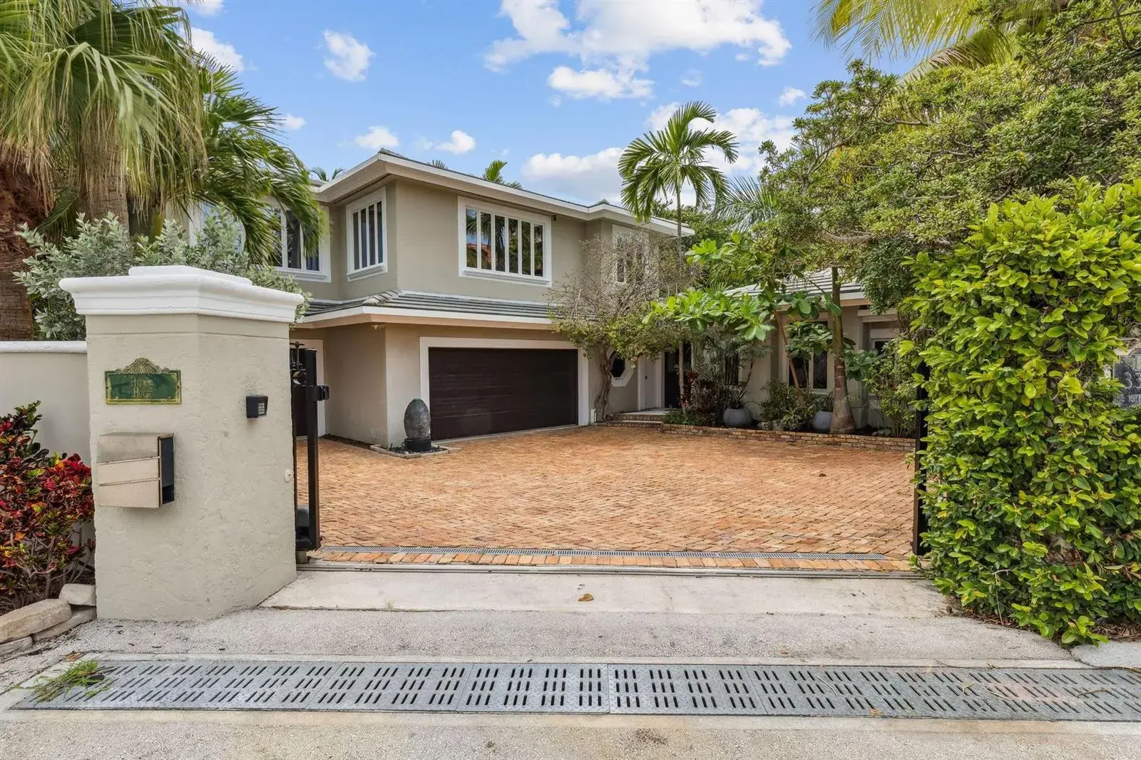 5 bedroom 6 bath Residential Lease for rent at 3301 NE 16th Street, Fort Lauderdale FL 33304