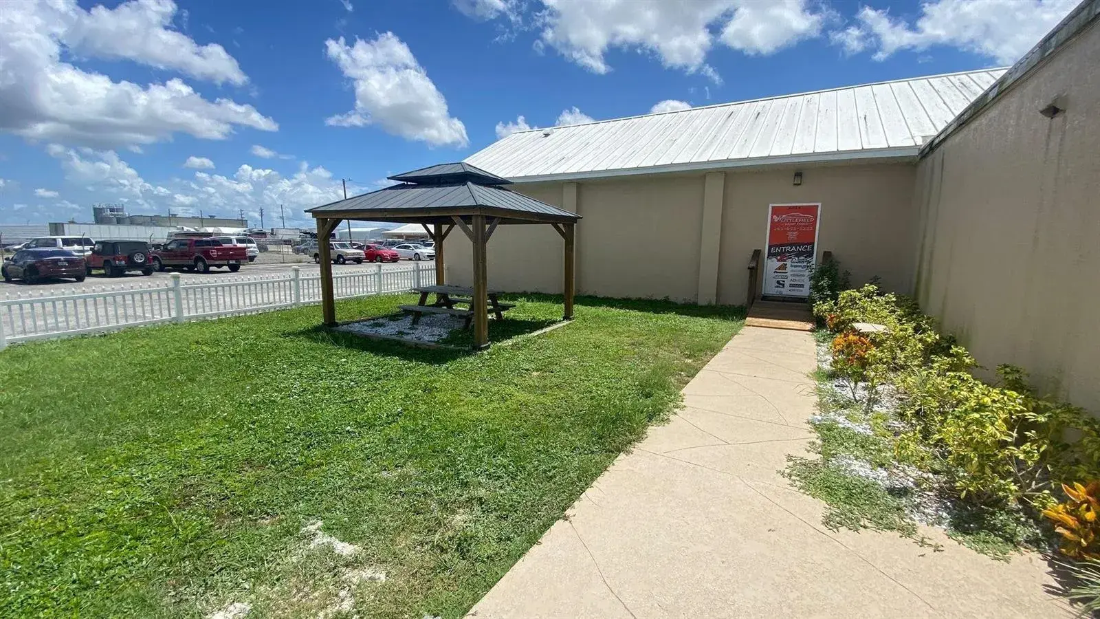 Commercial Sale for sale at 4650 US Highway 27, Sebring FL 33870
