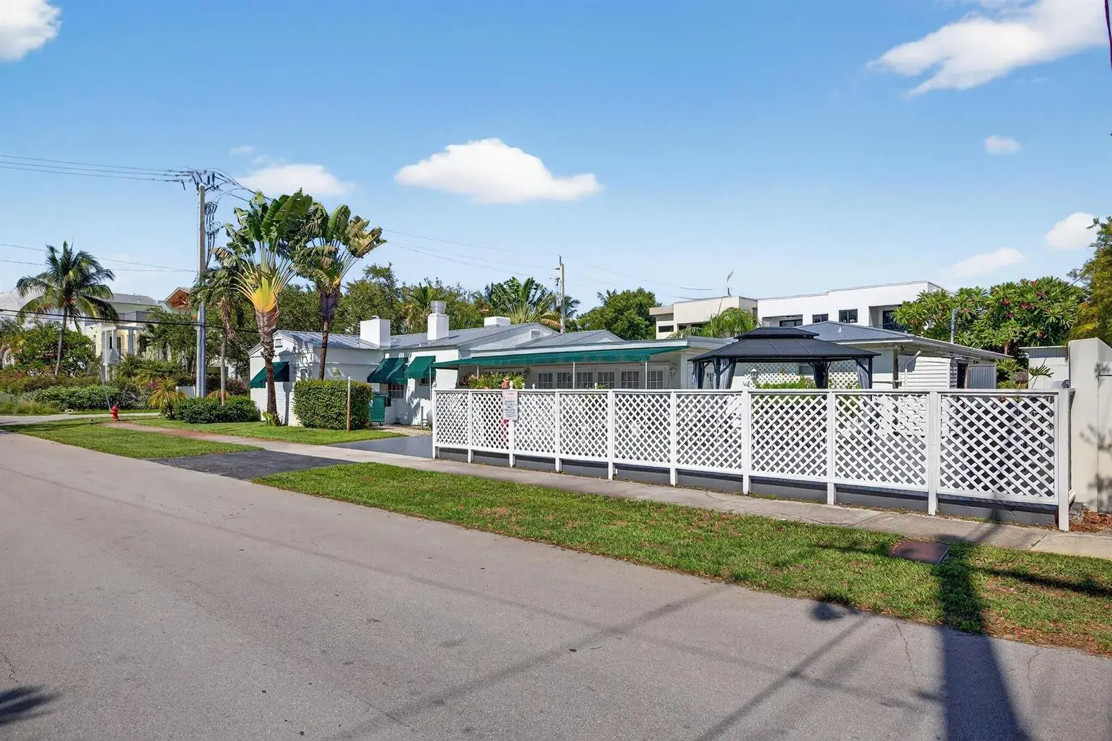 1700 NE 5 Street, Fort Lauderdale FL 33301