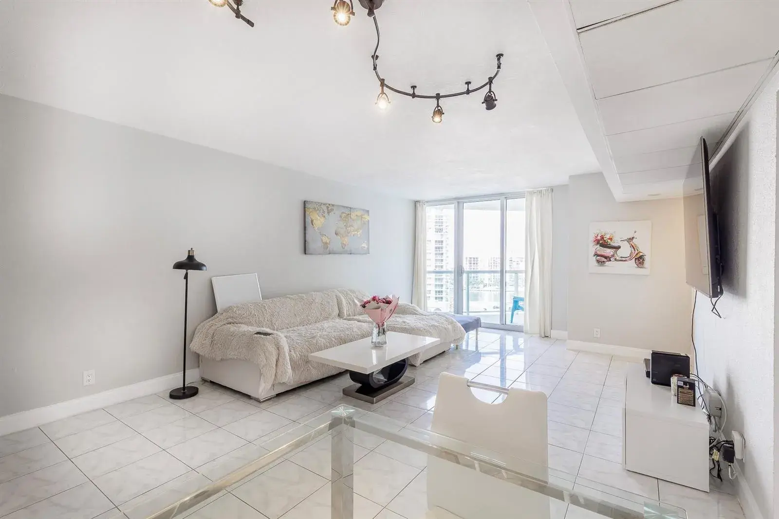 3801 S Ocean Drive # 10S, Hollywood FL 33019