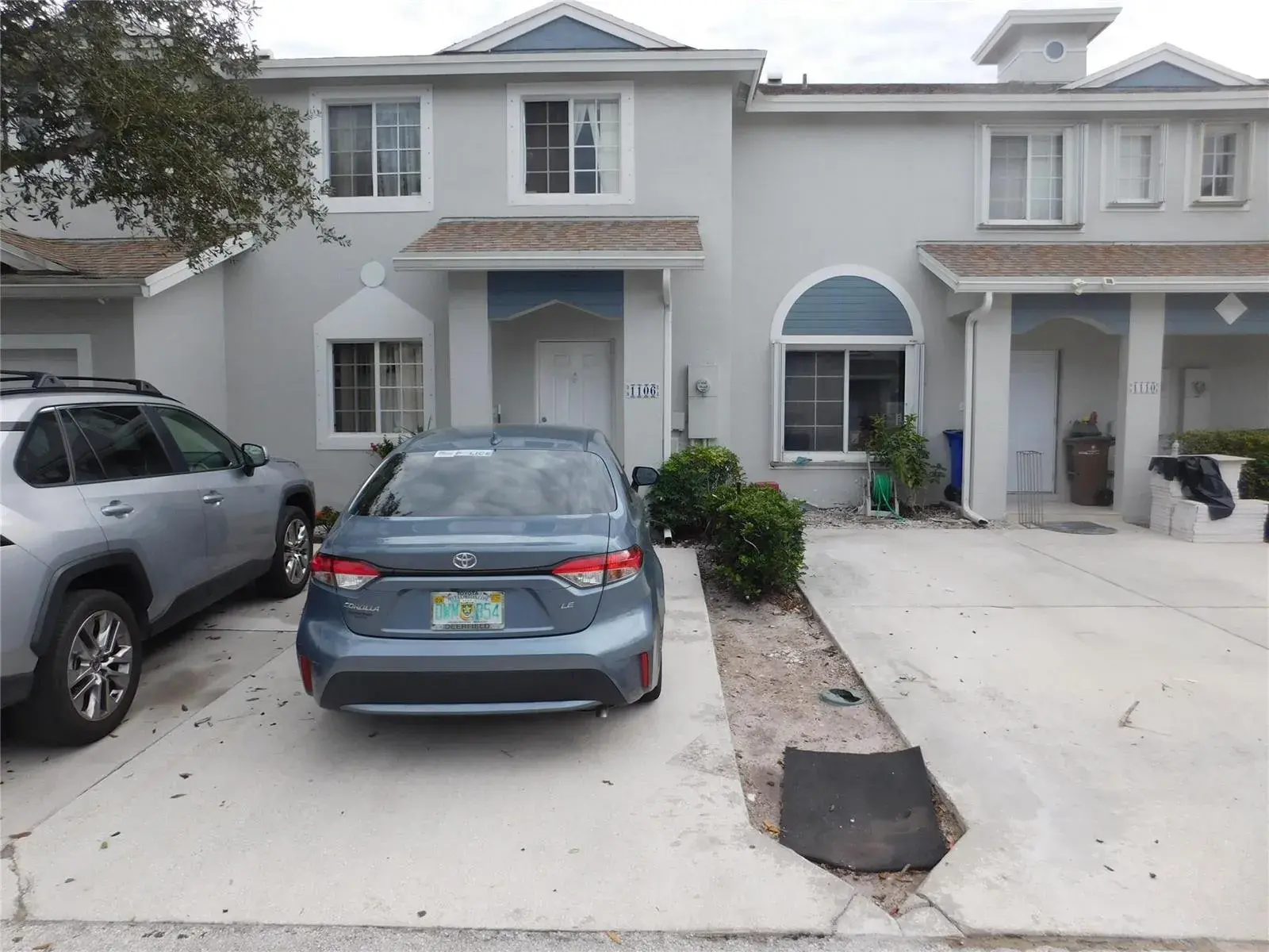 3 bedroom 2 bath Residential for sale at 1106 SW 44th Way, Deerfield Beach FL 33442