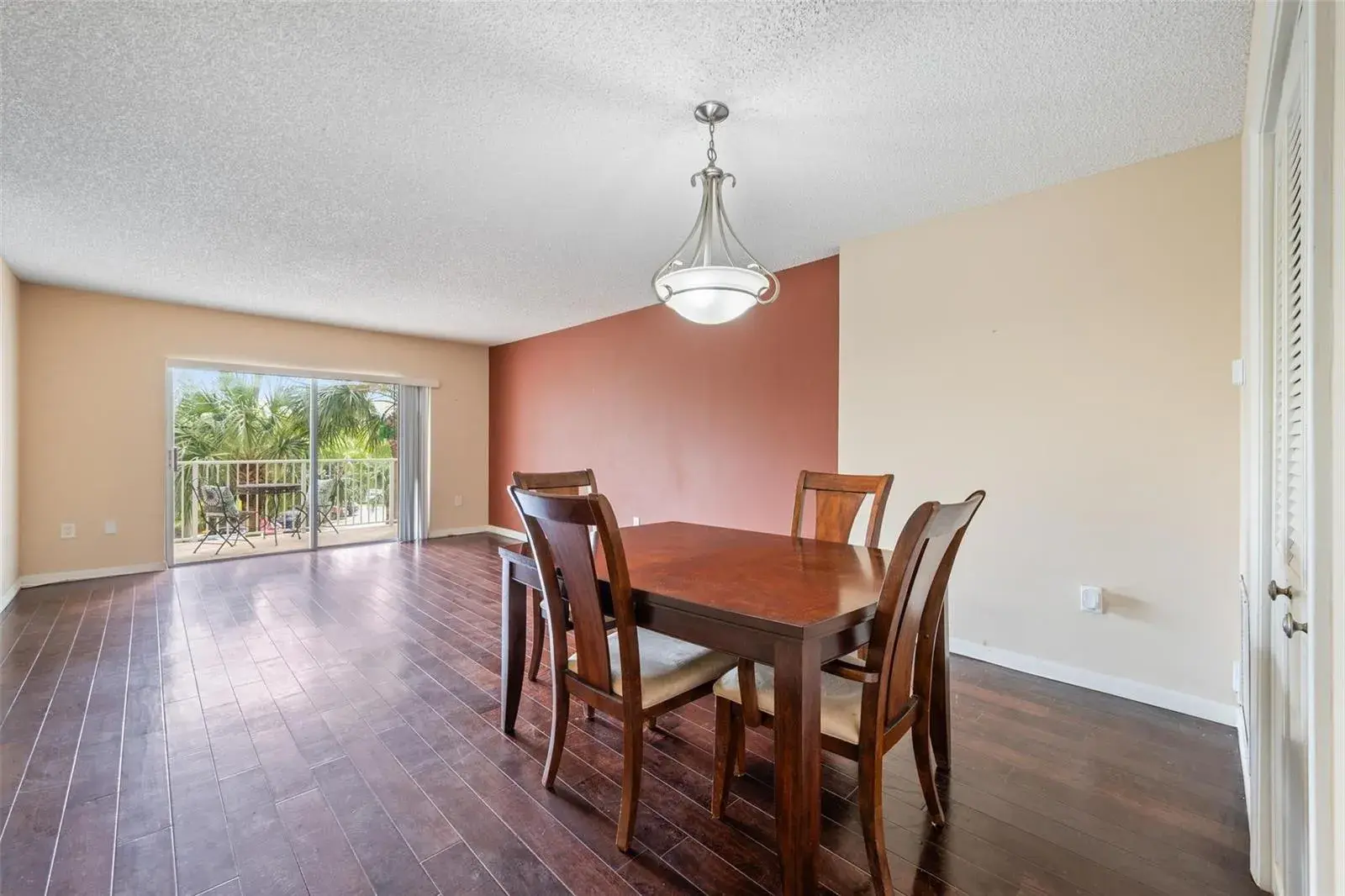 3850 Washington Street # 315, Hollywood FL 33021
