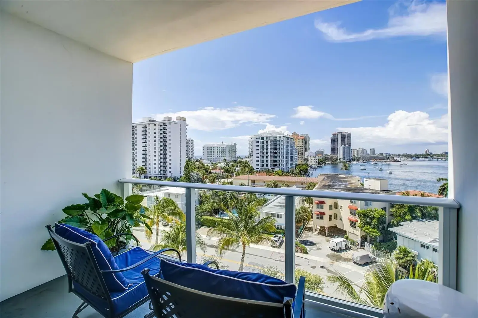 2 bedroom 2 bath Residential for sale at 401 N Birch Road # 705, Fort Lauderdale FL 33304