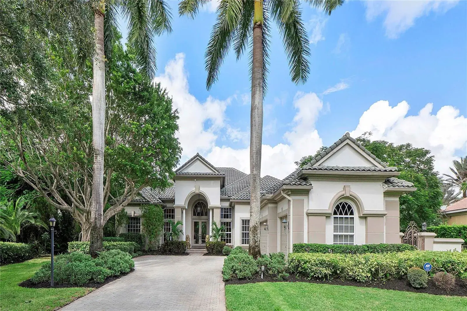 10253 NW 66th Drive, Parkland FL 33076