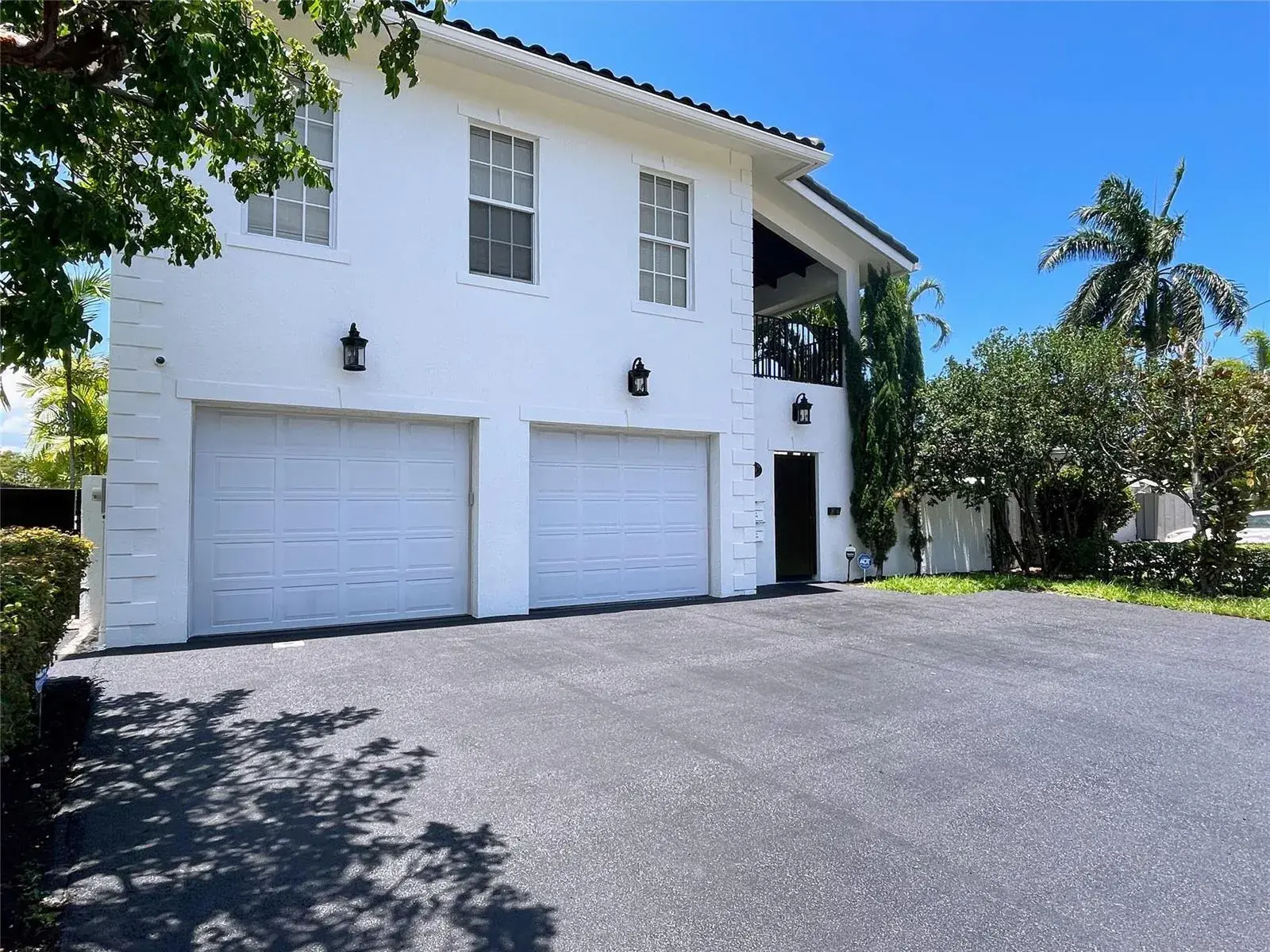 Residential Income for sale at 929 NE 18th Court, Fort Lauderdale FL 33305