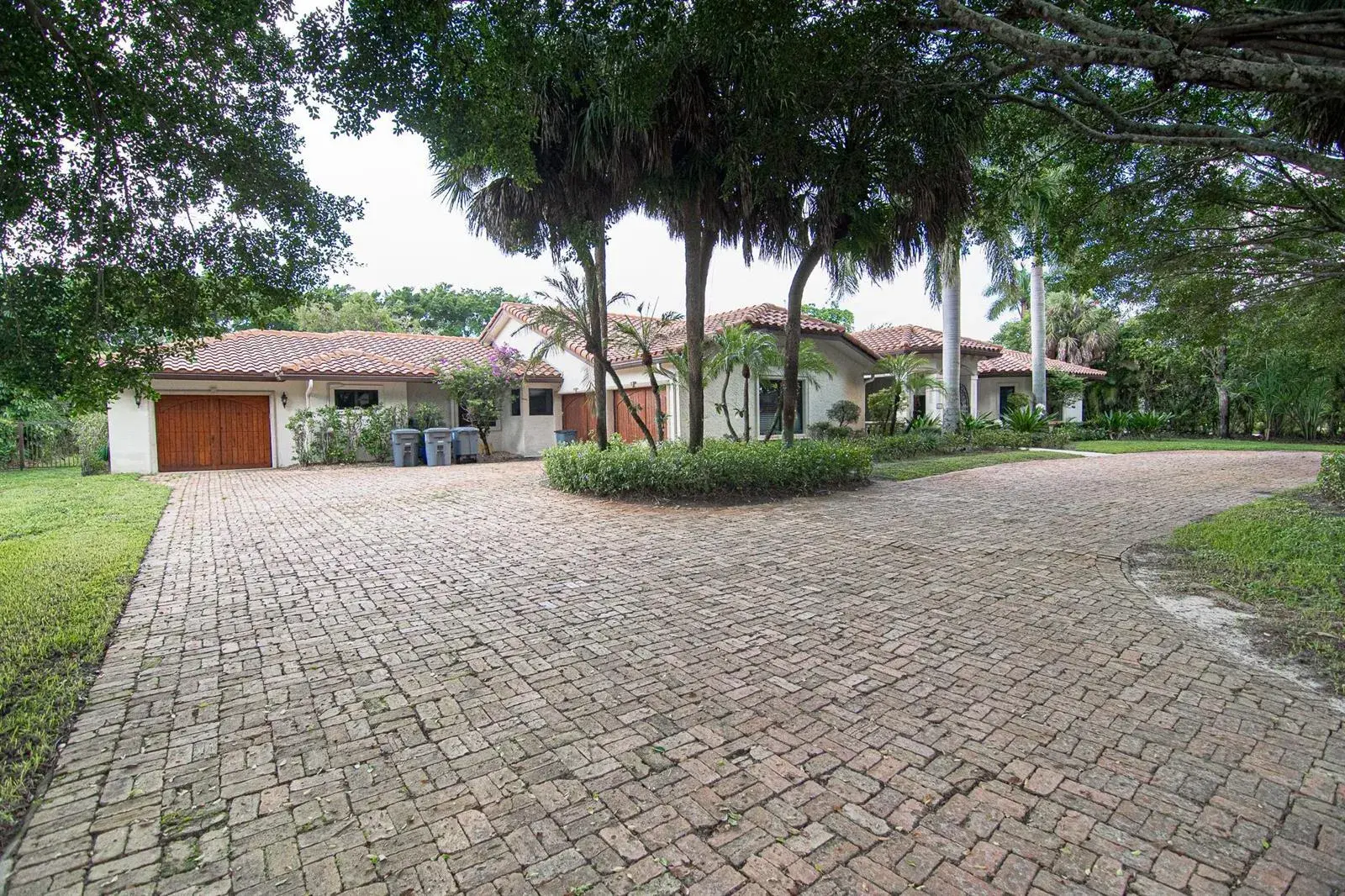 8208 Twin Lake Drive, Boca Raton FL 33496