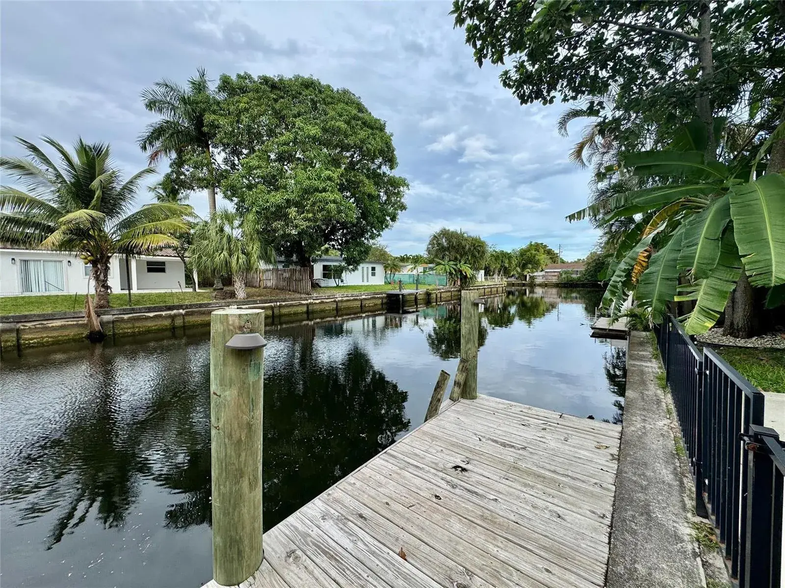 1871 NW 31st Court, Fort Lauderdale FL 33309