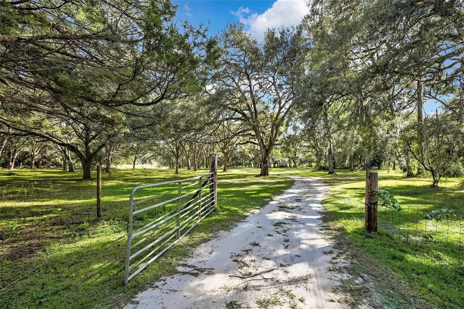 26250 Blackjack Street, FL 34601