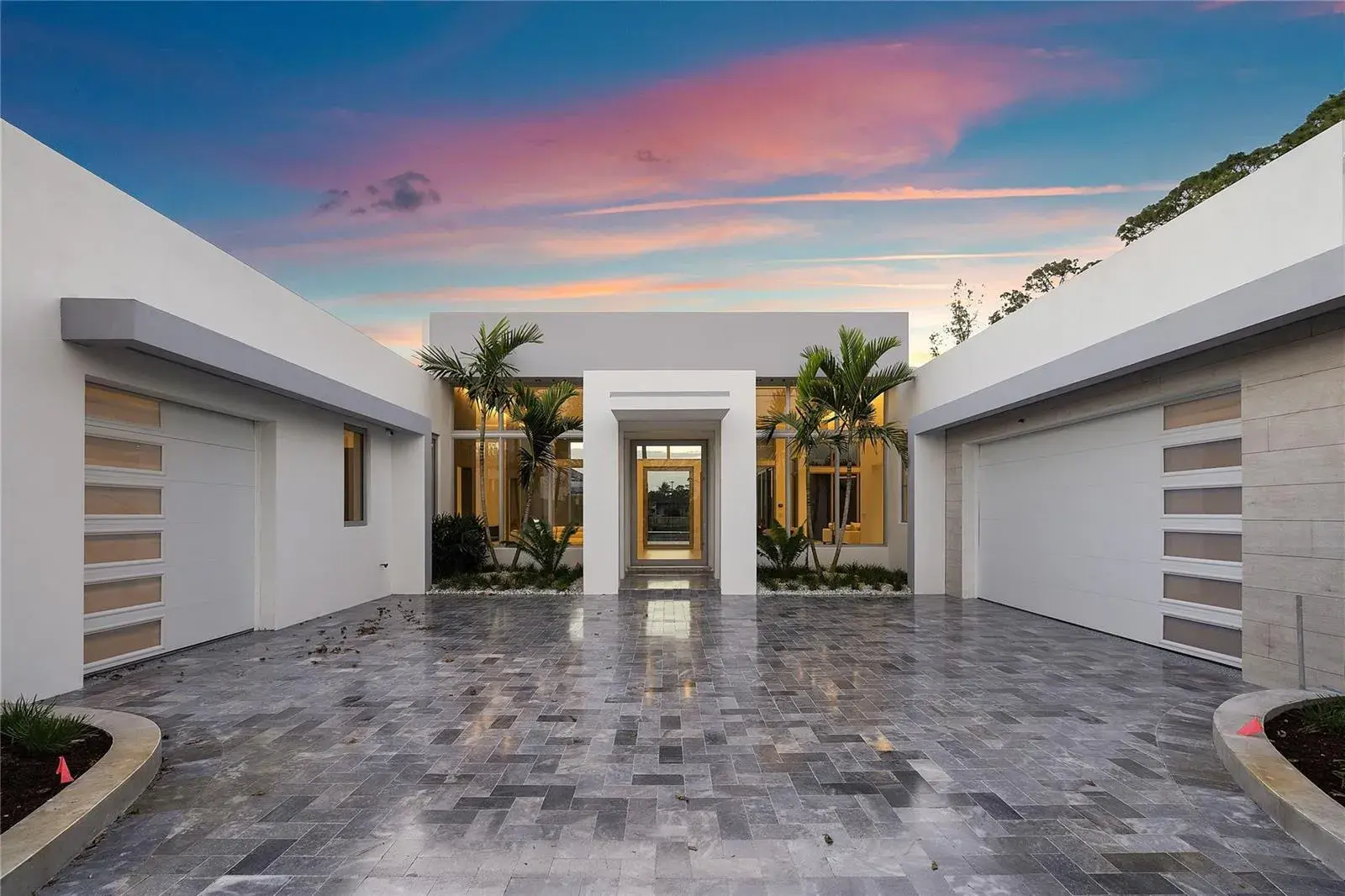 5747 NW 63rd Way, Parkland FL 33067