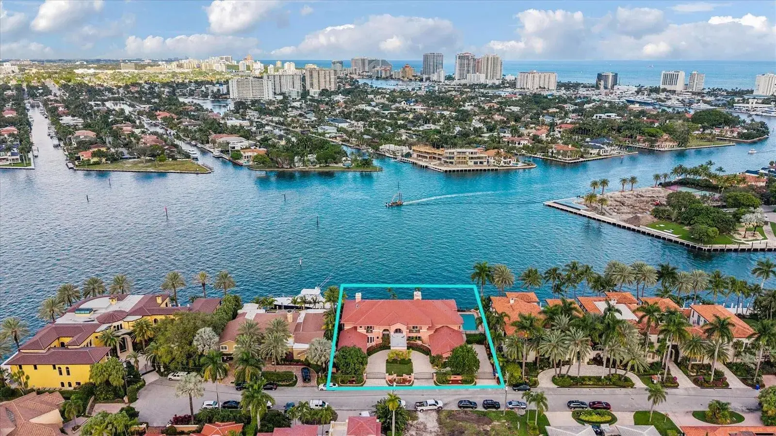 7 bedroom 6 bath Residential for sale at 5 Isla Bahia Drive, Fort Lauderdale FL 33316