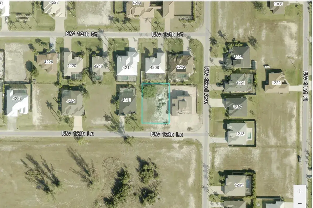 4207 NW 12th Lane, Cape Coral FL 33993