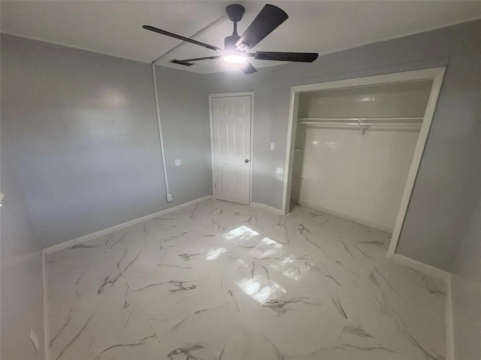 268 NE 41st Street, Oakland Park FL 33334