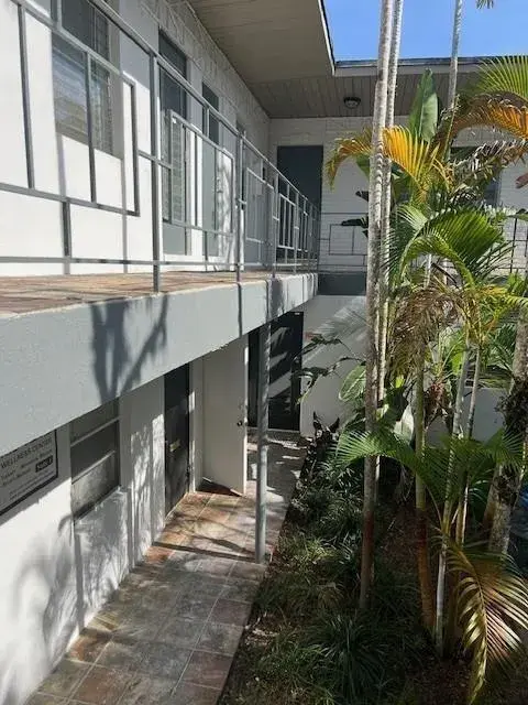 Commercial Sale for sale at 608 SE 6th Street # 6, Fort Lauderdale FL 33301