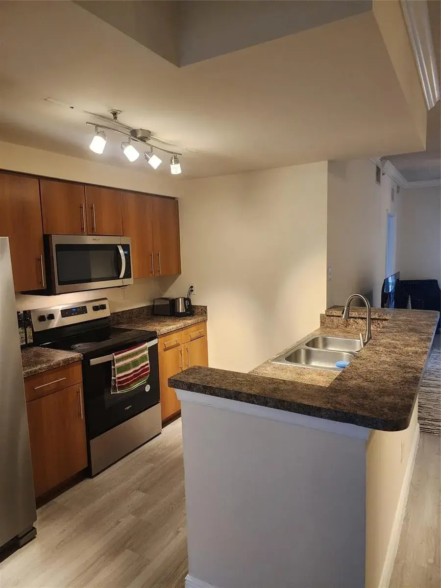 5880 W Sample Road # 206, Coral Springs FL 33067