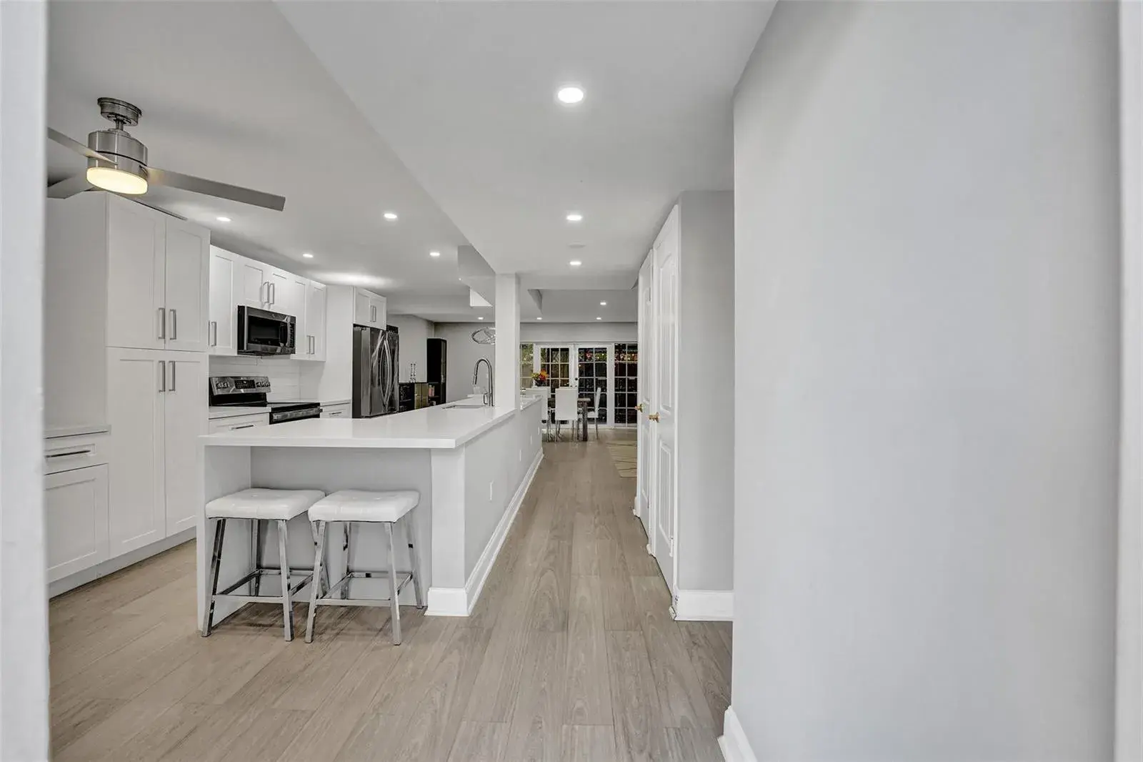 3301 Raleigh Street # 4B, Hollywood FL 33021