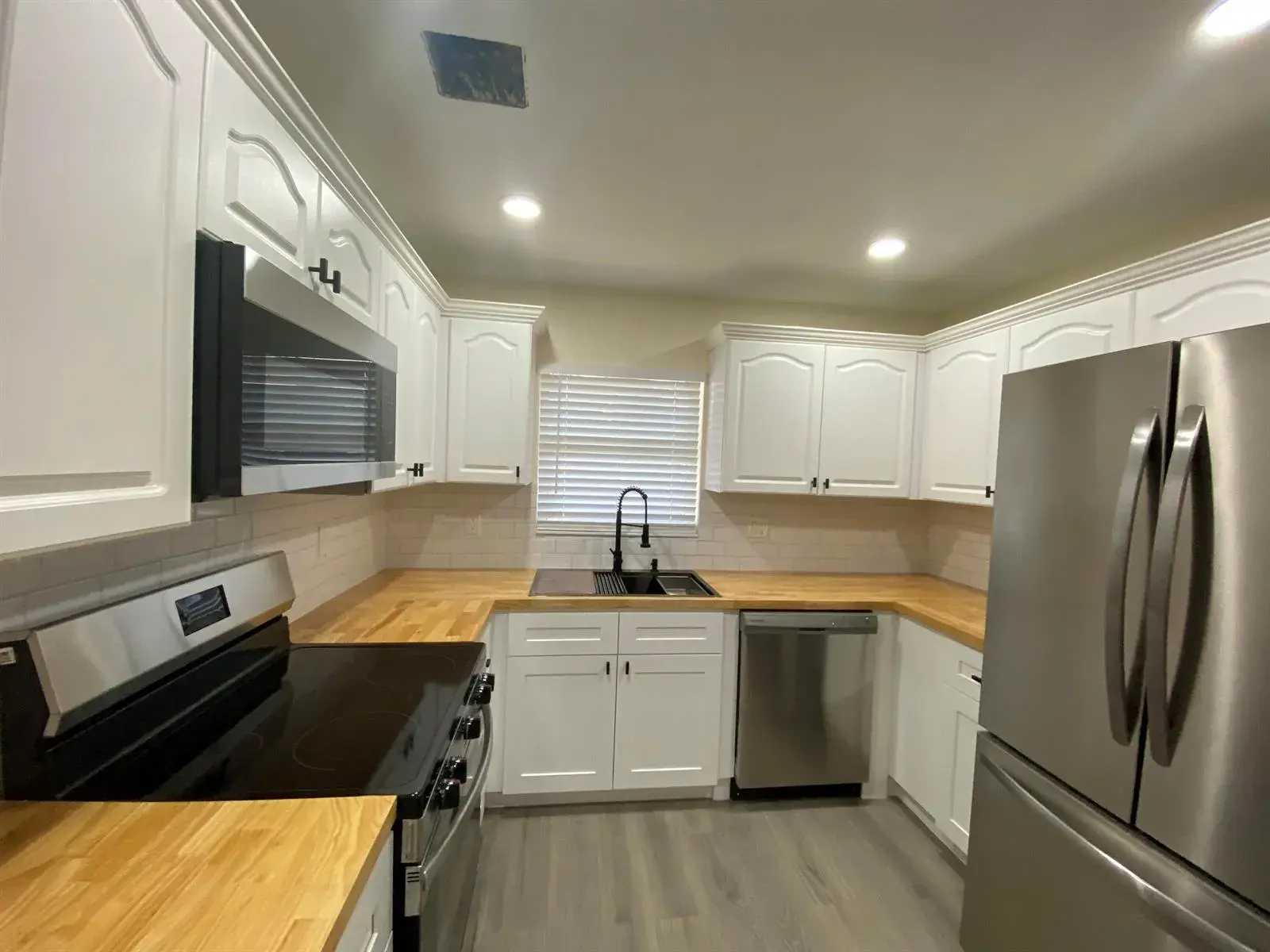 176 SW 5th Court, Deerfield Beach FL 33441