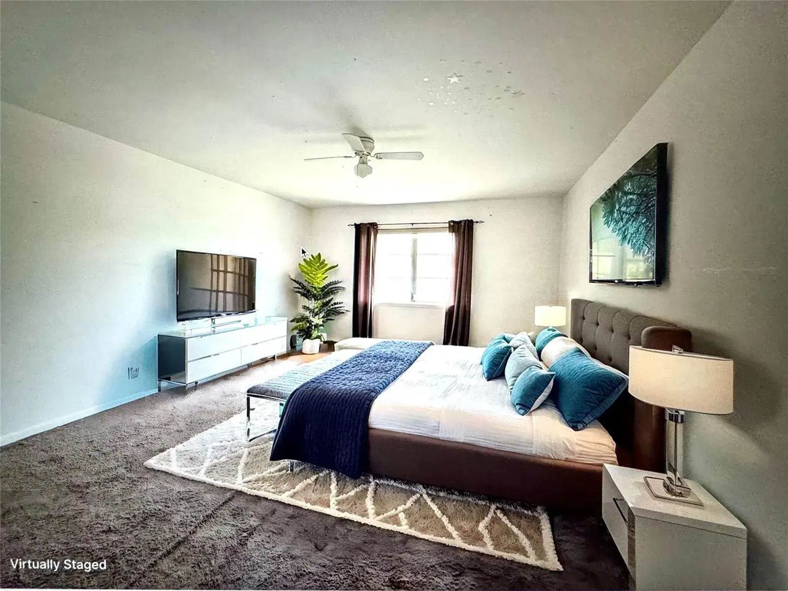 2 bedroom 2 bath Residential for sale at 12 NE 19th Court # 204A, Wilton Manors FL 33305