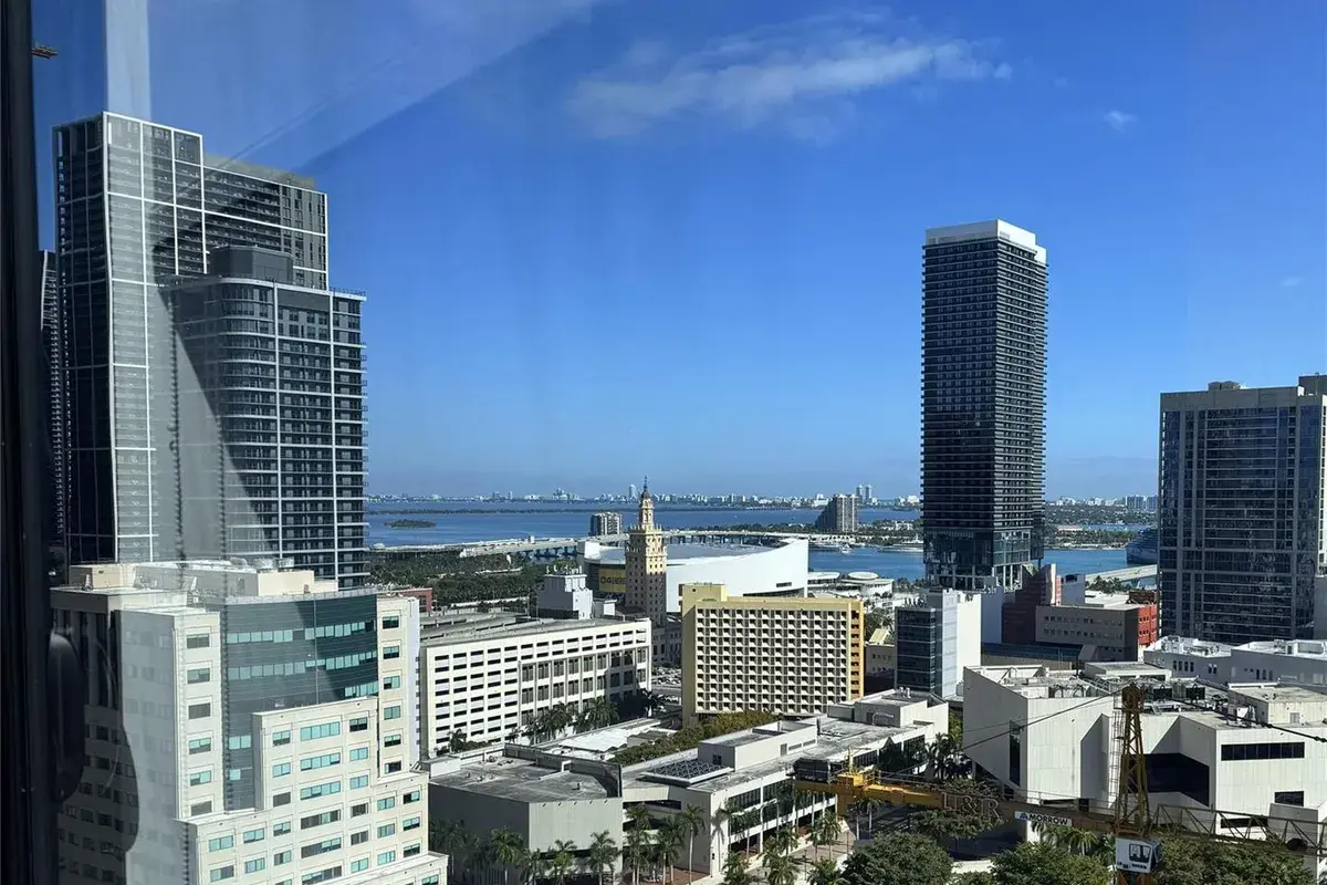 225 N Miami Avenue # 2507, Miami FL 33128