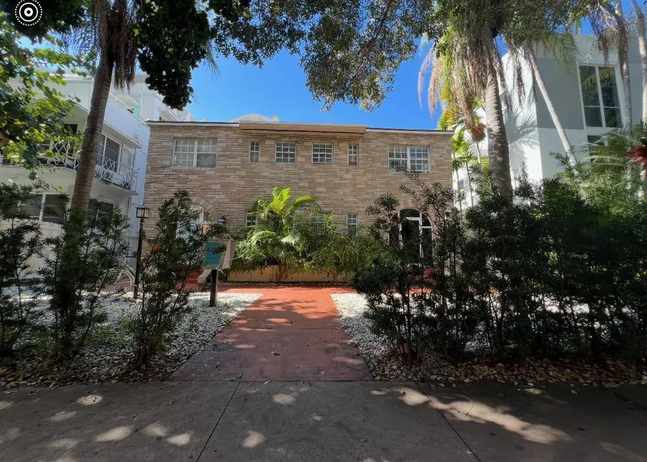 for sale at 828 Pennsylvania Avenue, Miami Beach FL 33139