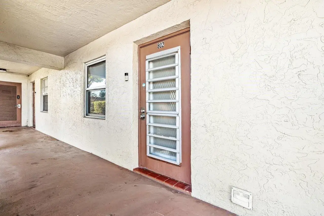 9280 SW 3rd Street # 802, Boca Raton FL 33428