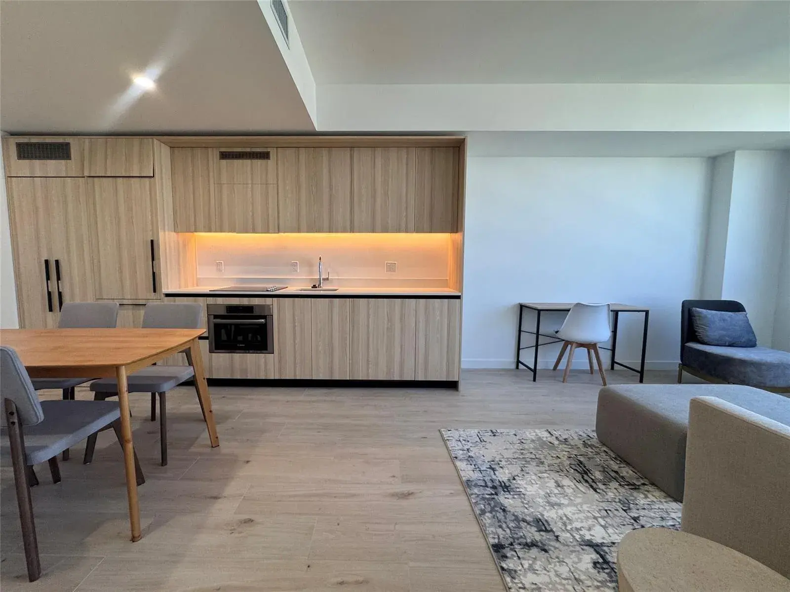 225 N Miami Avenue # 3604, Miami FL 33128