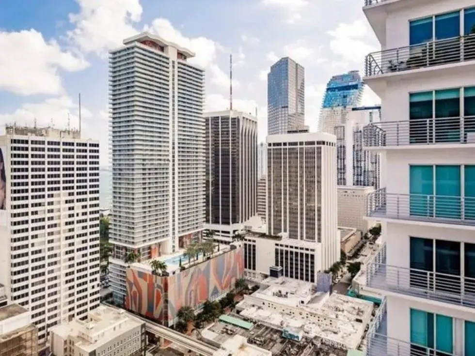 1 bedroom 1 bath Residential for sale at 227 NE 2 Nd # 2801, Miami FL 33132