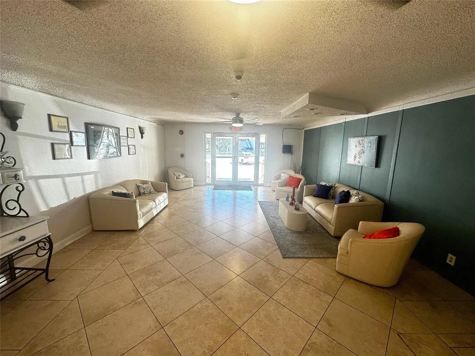 2400 S Ocean Drive # 314, Hollywood FL 33019
