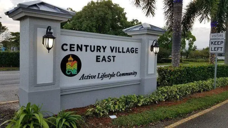 1 bedroom 1 bath Residential for sale at 283 Ventnor # 283, Deerfield Beach FL 33442