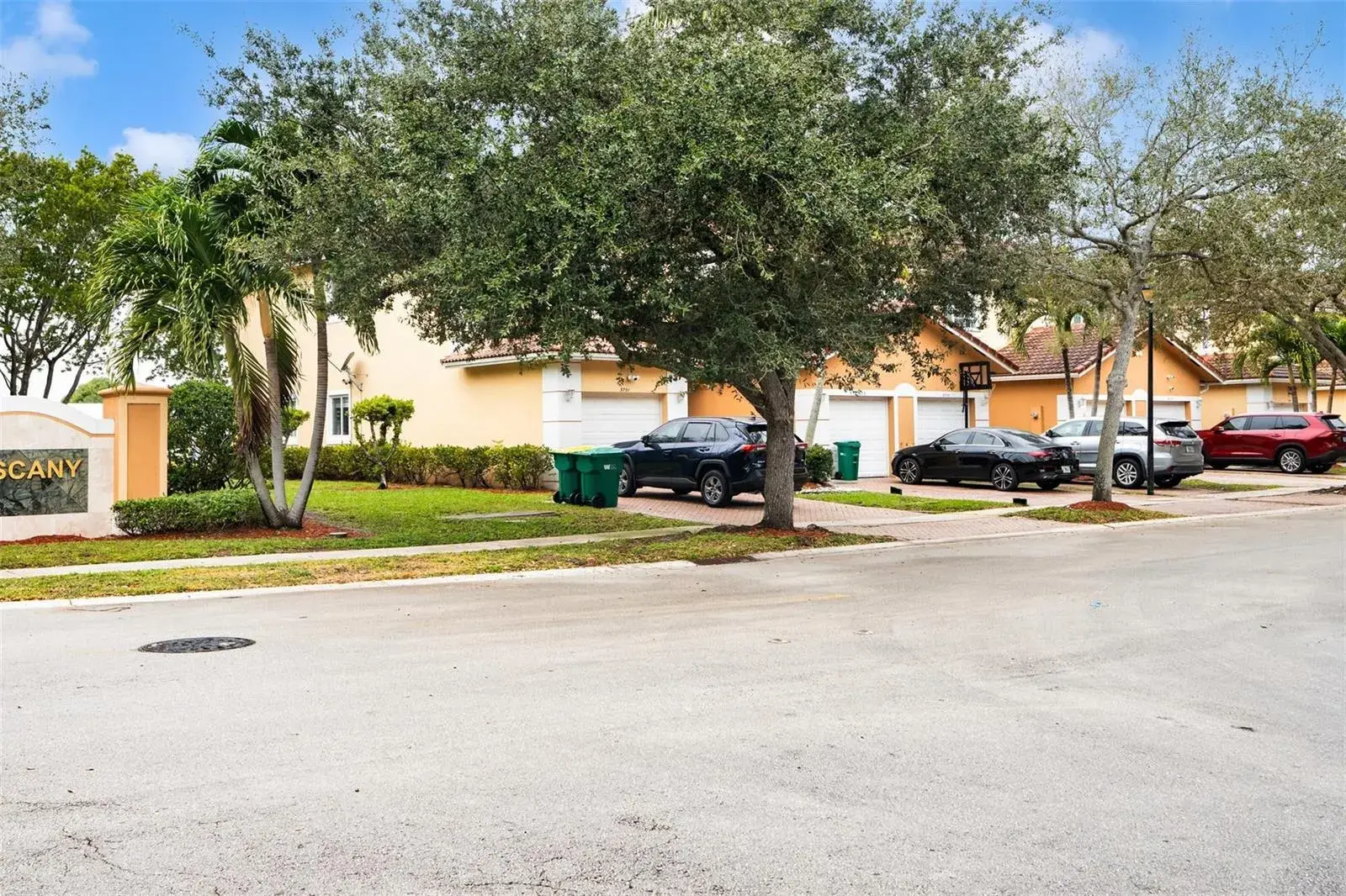 5722 Tuscany Terrace, Tamarac FL 33321