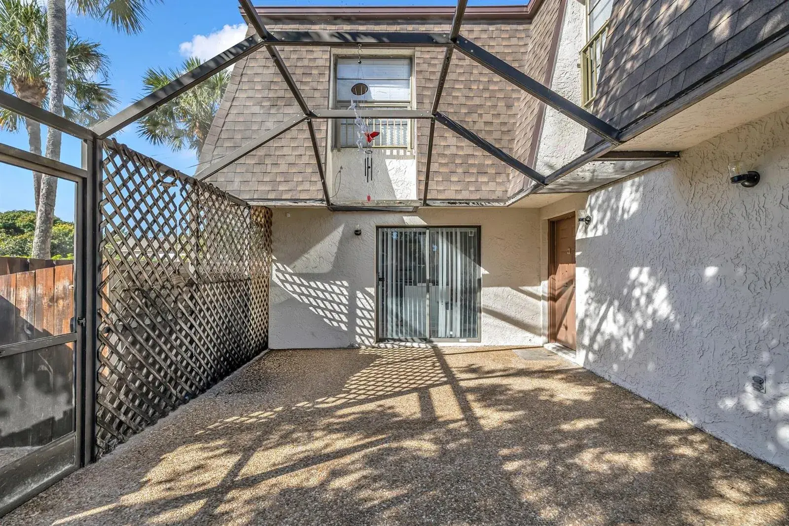 2540 NW 99 Avenue # 2540, Coral Springs FL 33065