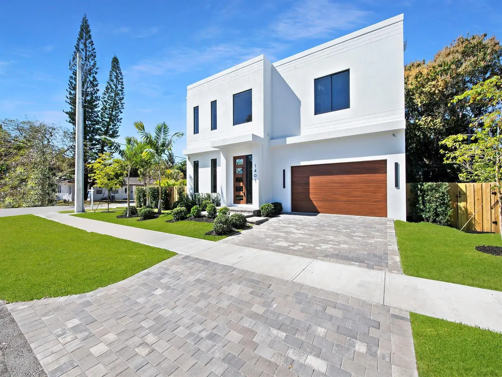 3 bedroom 2 bath Residential for sale at 1401 NE 16th Avenue, Fort Lauderdale FL 33304