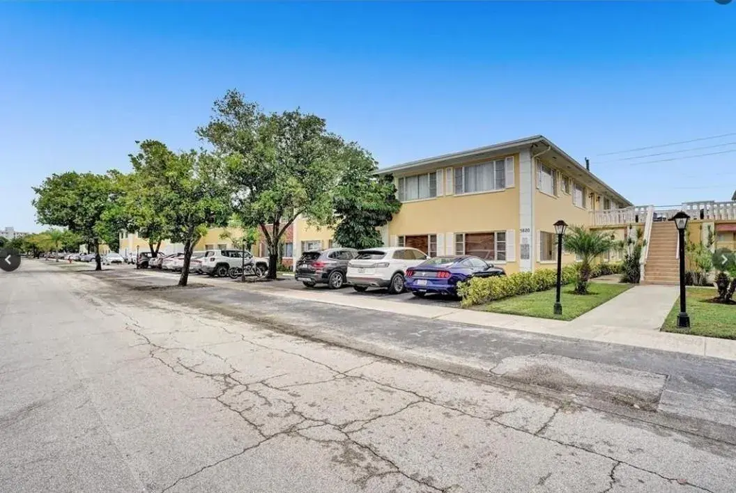 5820 NE 22nd Way # 628, Fort Lauderdale FL 33308