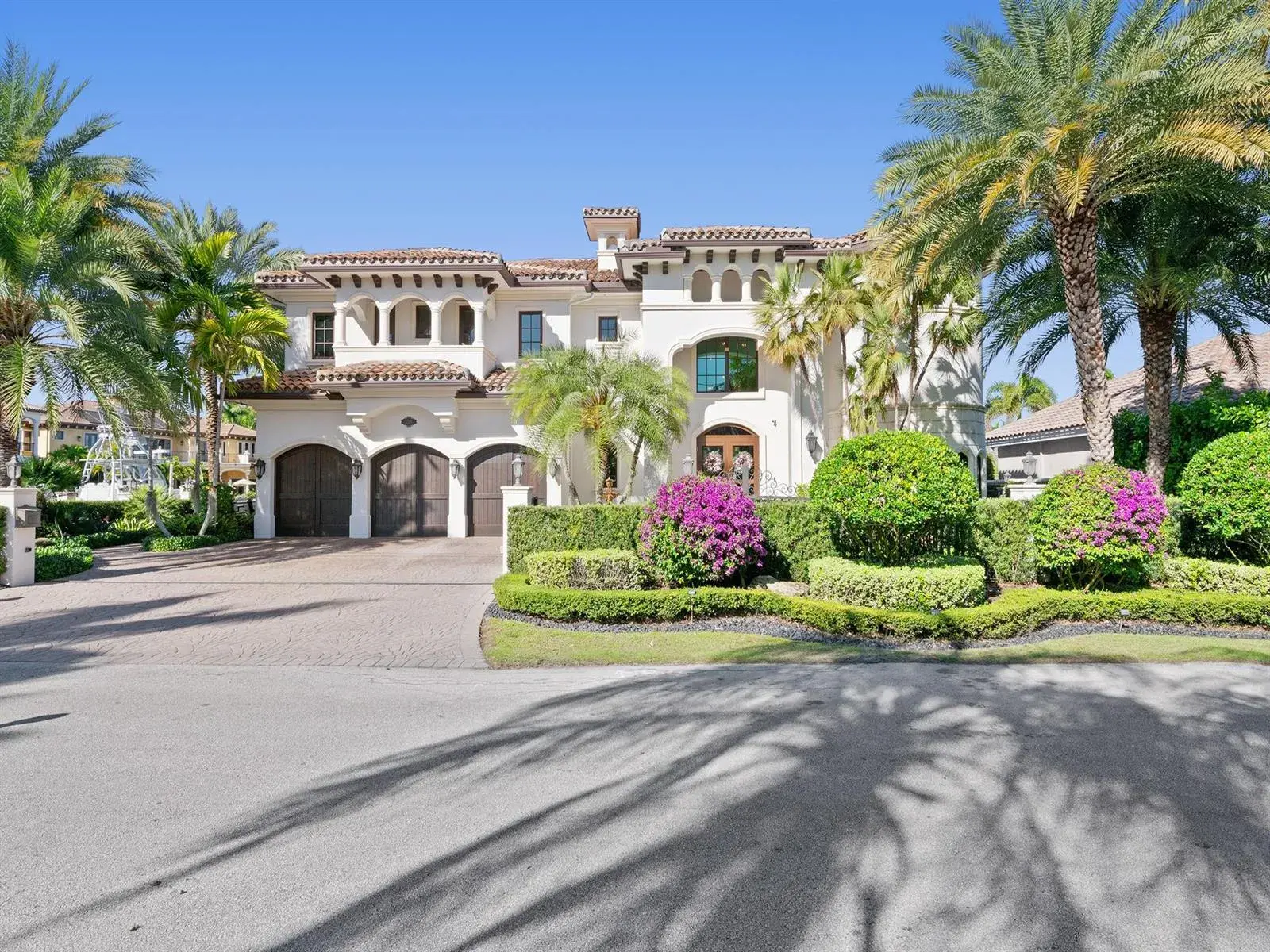 2319 NE 28th Street, Lighthouse Point FL 33064