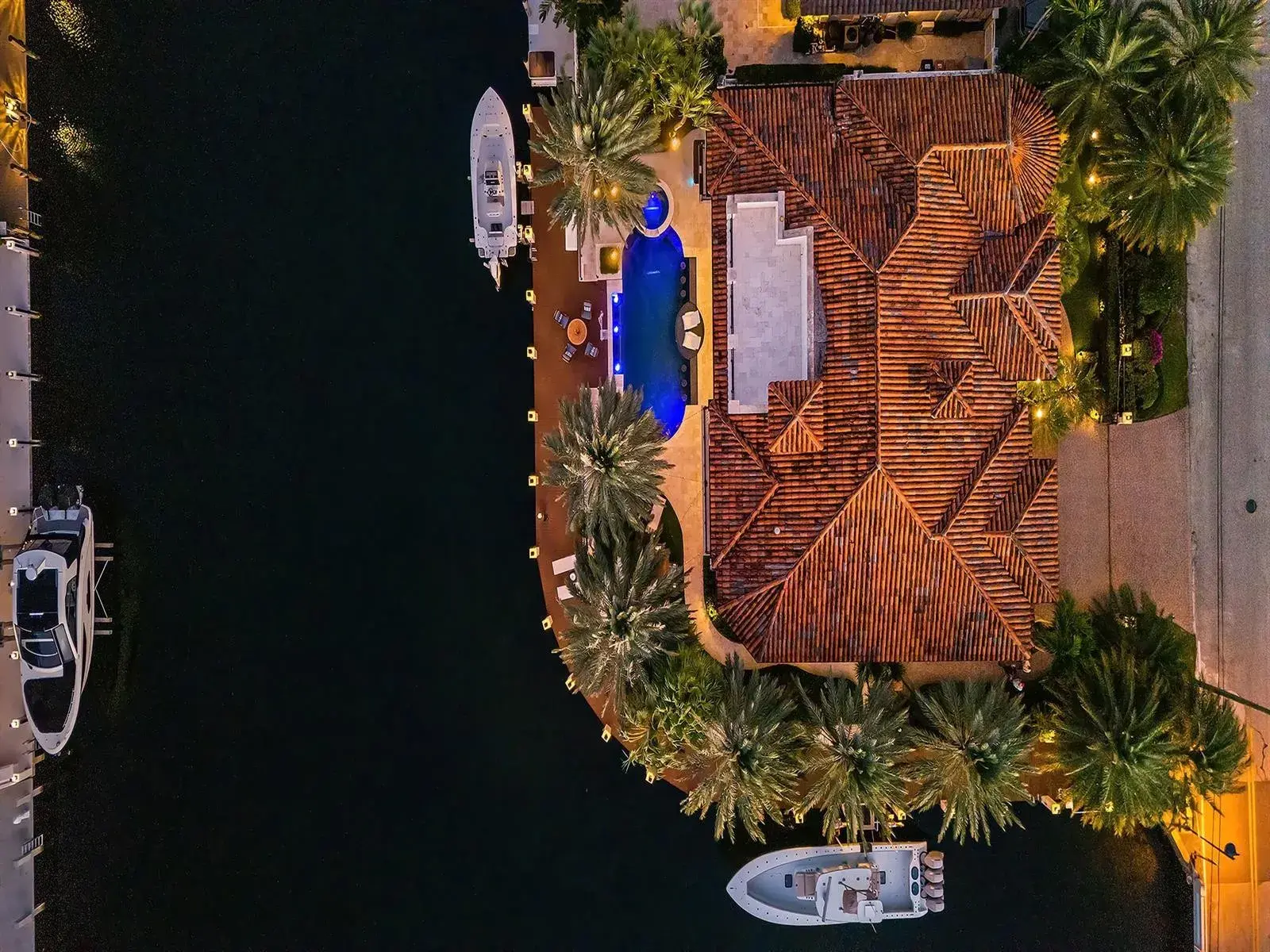2319 NE 28th Street, Lighthouse Point FL 33064