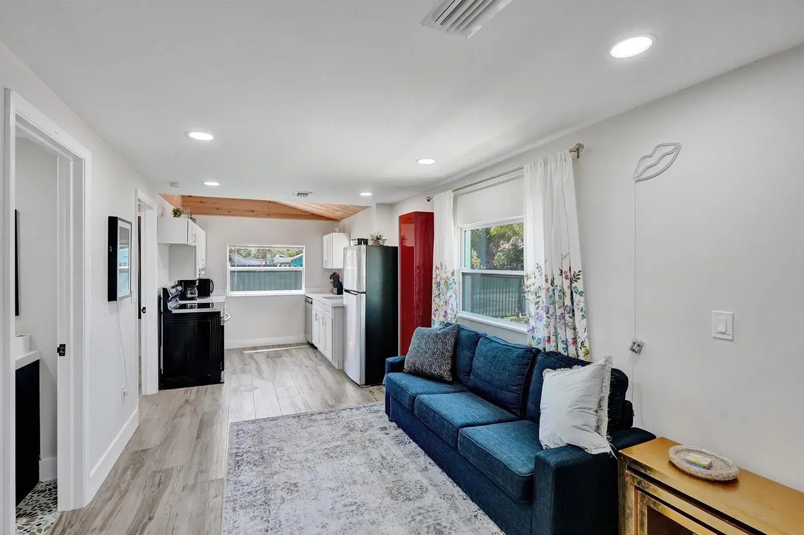 8021 NW 1st Place # 1, Miami FL 33150