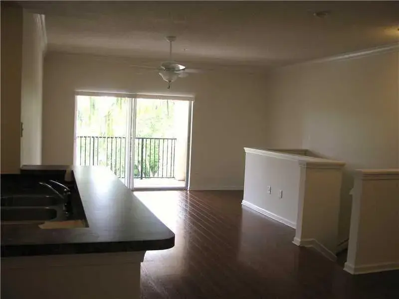 5800 W Sample Road # 305, Coral Springs FL 33067