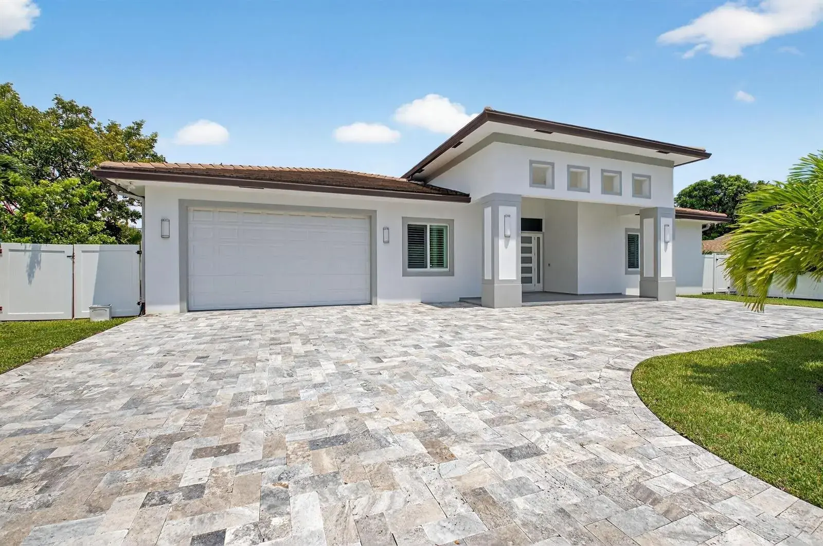711 NE 6th Street, Boca Raton FL 33432