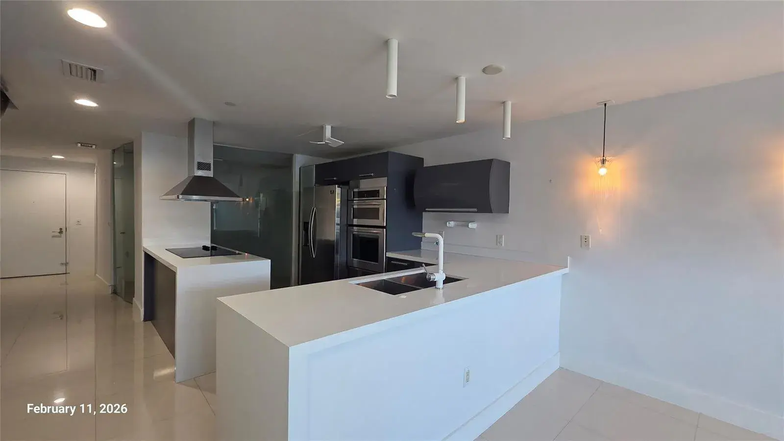 2950 NE 188th Street # 110, Aventura FL 33180