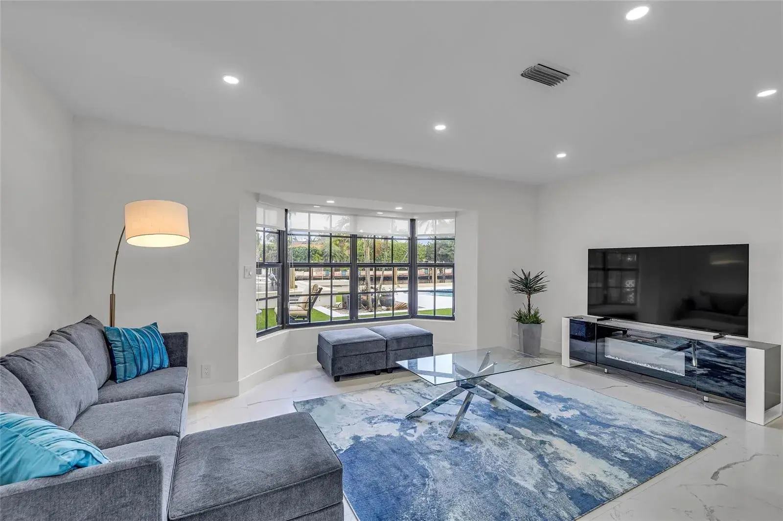 616 3rd Key Drive, Fort Lauderdale FL 33304